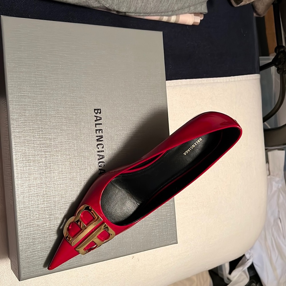 Balenciaga Red Pumps Size 39